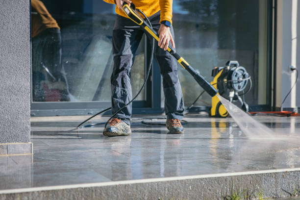 Best Soft Washing  in Jamestown, OH